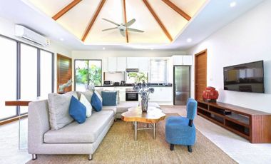 For rent 4 bedrooms villa in Mueang Phuket, Phuket
