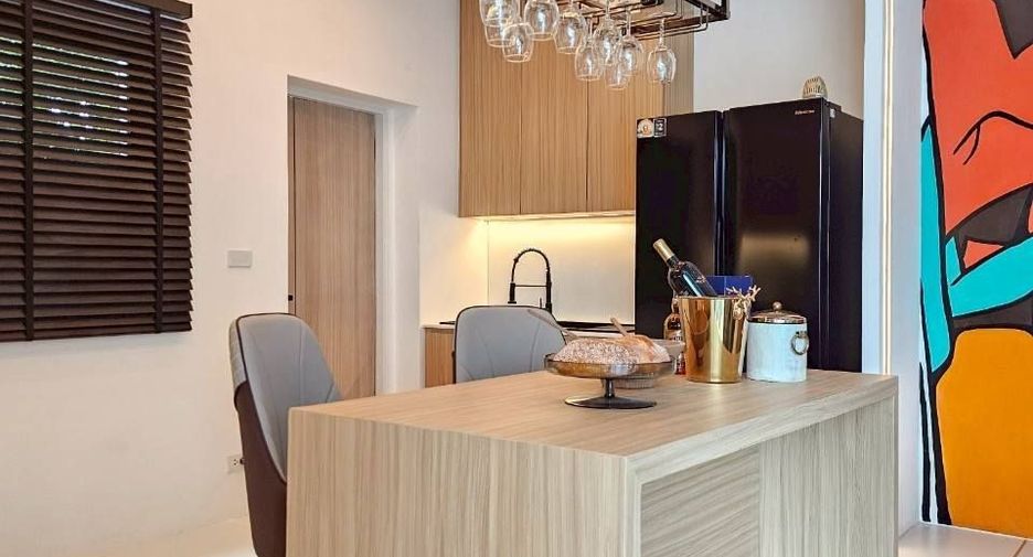 For sale 5 ベッドルーム villa in Bang Lamung, Chonburi