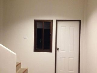 Reihenhaus zum Kauf mit 2 Zimmer in Si Racha, Chonburi
