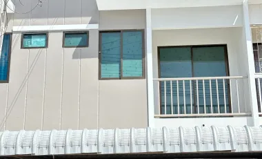 For sale 2 bedrooms townhouse in Si Racha, Chonburi