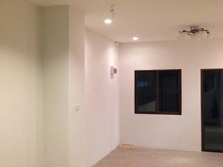 Reihenhaus zum Kauf mit 2 Zimmer in Si Racha, Chonburi