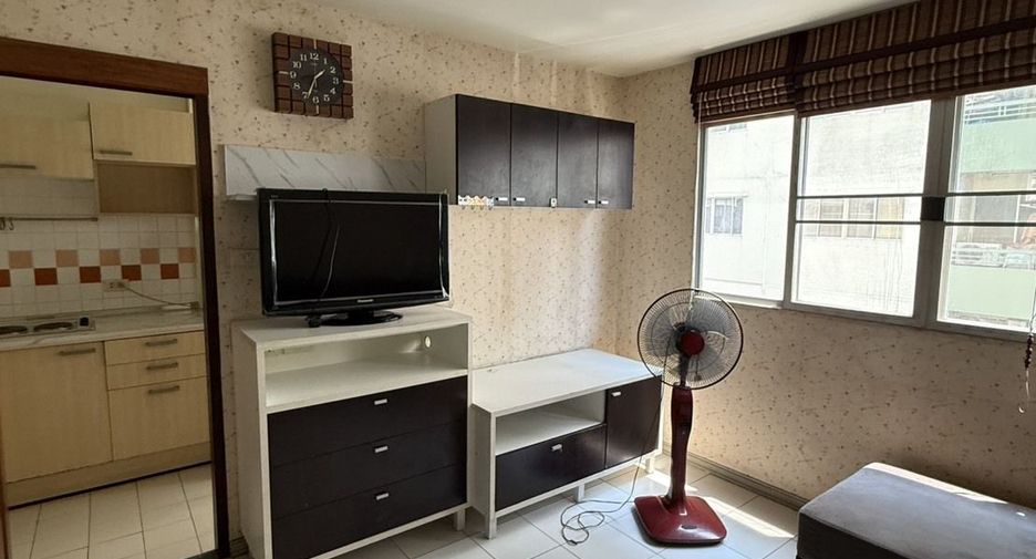 For rent 2 bedrooms condo in Suan Luang, Bangkok