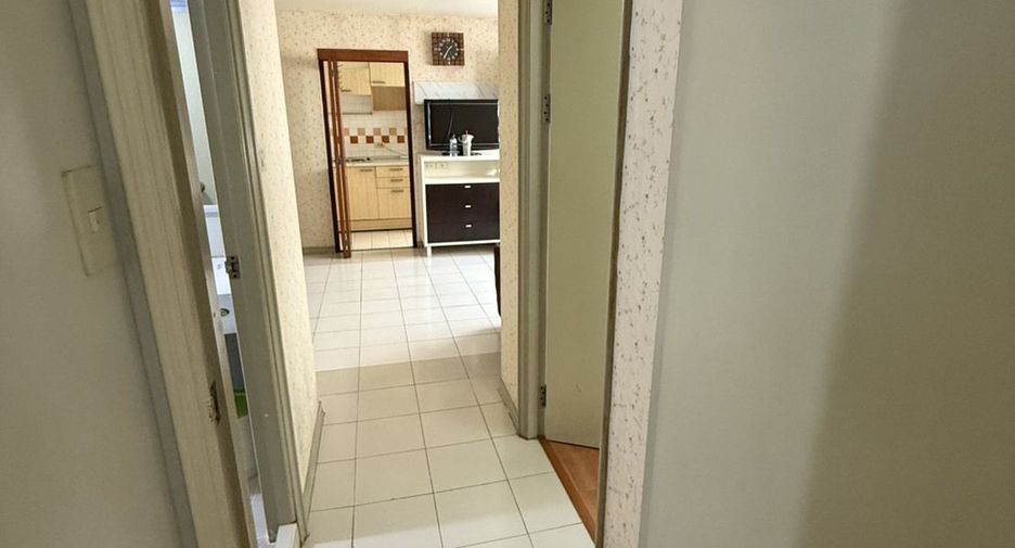 For rent 2 bedrooms condo in Suan Luang, Bangkok