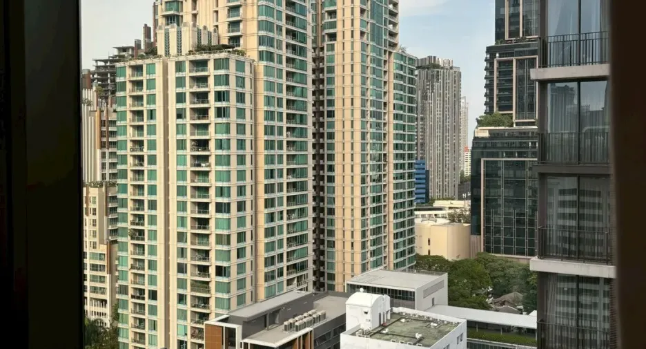 For rent 1 bed condo in Pathum Wan, Bangkok
