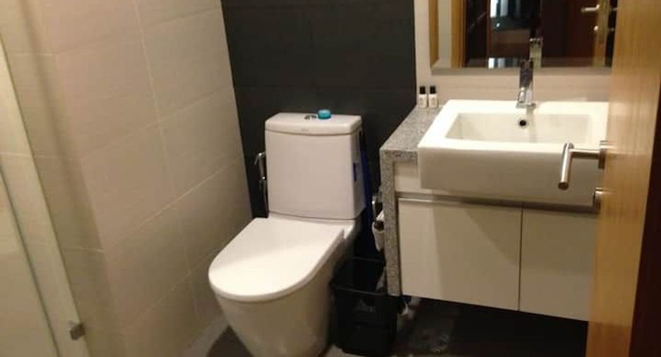 Wohnung zur Miete mit 2 Zimmer in Khlong Toei, Bangkok