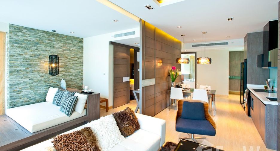 For rent 3 bedrooms condo in Jomtien, Pattaya