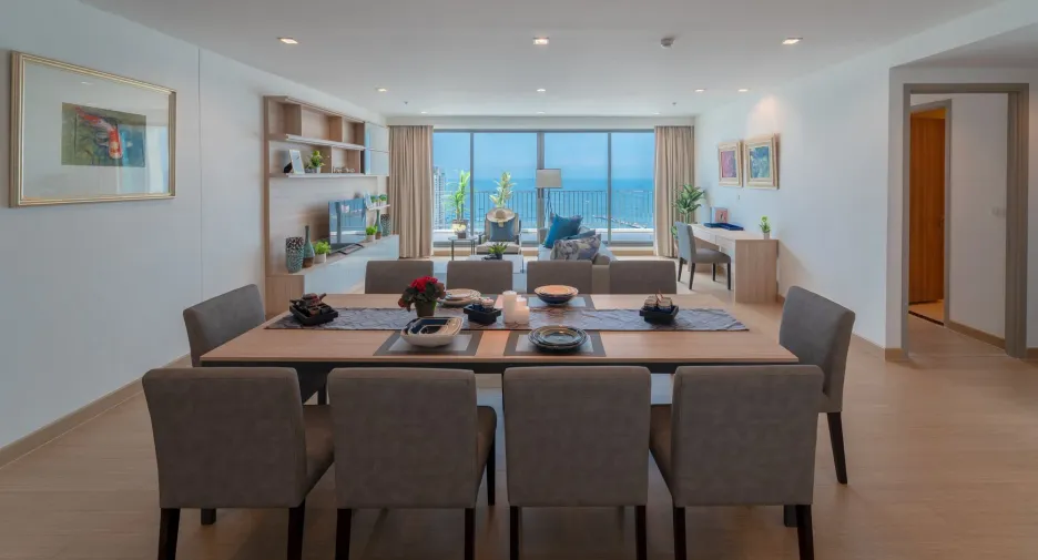 For rent 3 bedrooms apartment in Si Racha, Chonburi