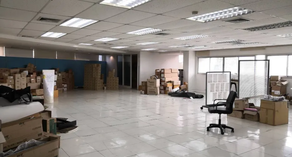 Oficina en venta en Yan Nawa, Bangkok
