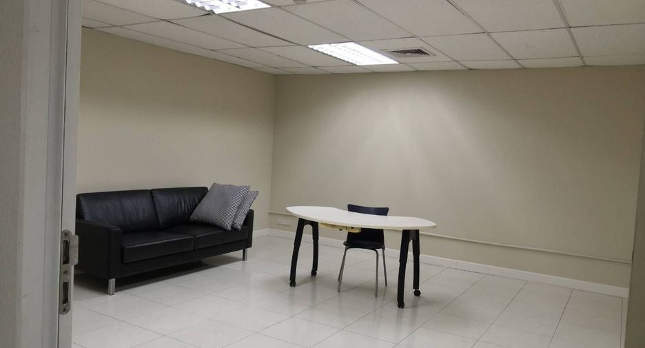 Oficina en venta en Yan Nawa, Bangkok