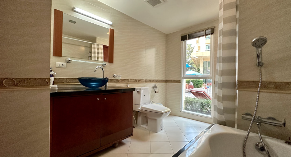 For sale 2 bedrooms condo in Bang Lamung, Chonburi