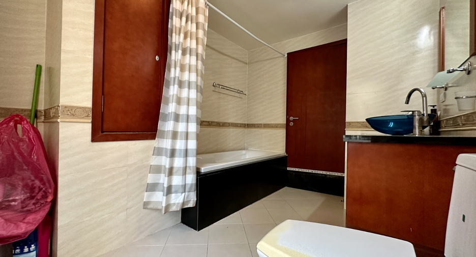 For sale 2 bedrooms condo in Bang Lamung, Chonburi