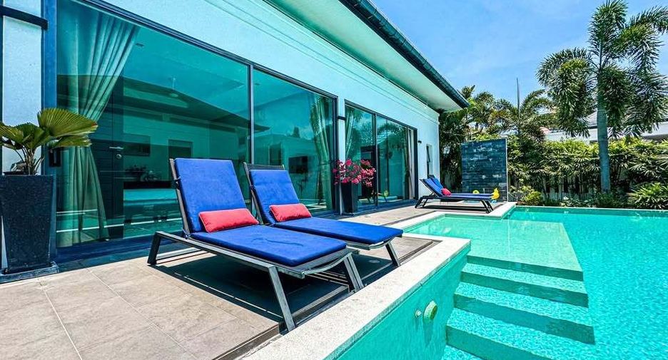 Villa zum Kauf mit 4 Zimmer in Mueang Phuket, Phuket
