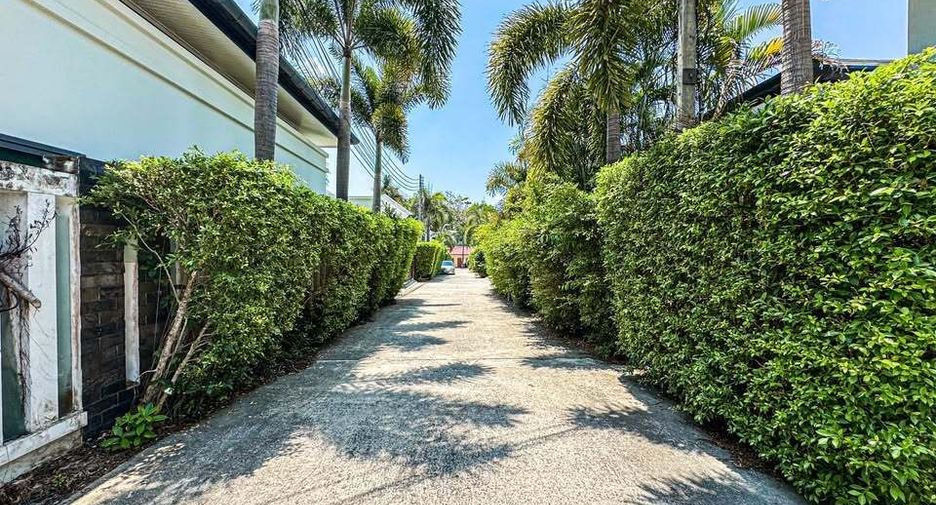 Villa zum Kauf mit 4 Zimmer in Mueang Phuket, Phuket