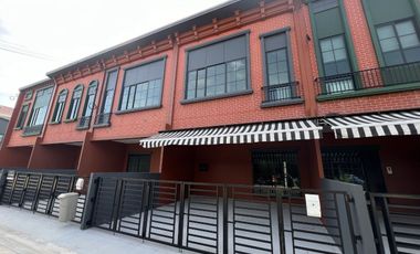 Продажа 3 спальни таунхаус в Bang Phli, Самутпракан