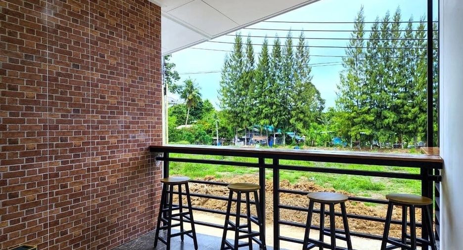 For rent 3 bedrooms villa in Sattahip, Chonburi