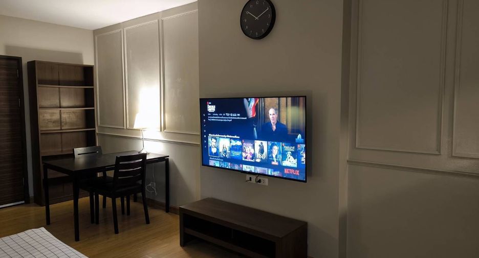 For rent 1 bed condo in Watthana, Bangkok