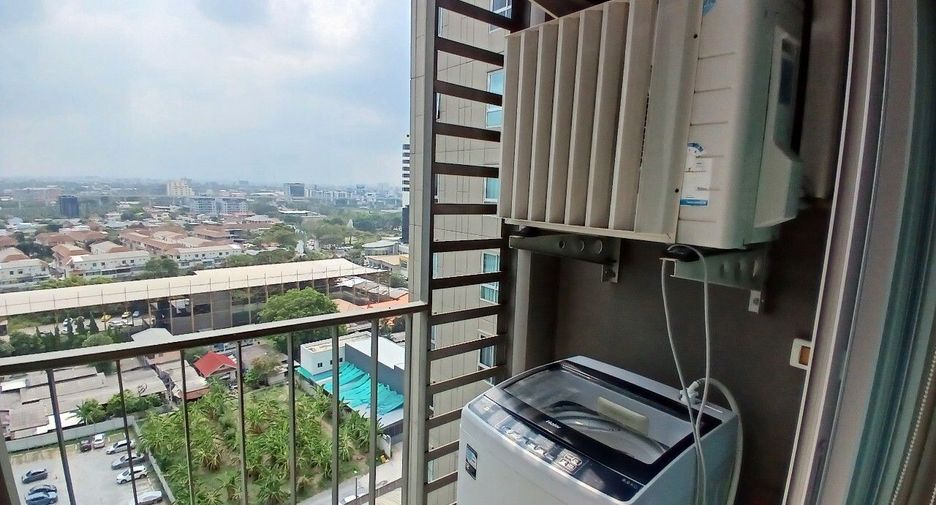 For sale 1 bed condo in Bang Kapi, Bangkok