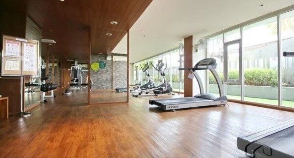 For sale 1 bed condo in Bang Kapi, Bangkok