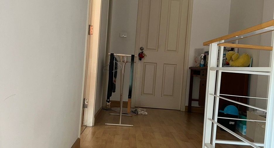 For sale 3 bedrooms townhouse in Lat Phrao, Bangkok