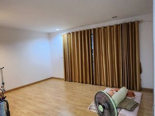出售 3 卧室 联排别墅 在 Lat Phrao, 曼谷
