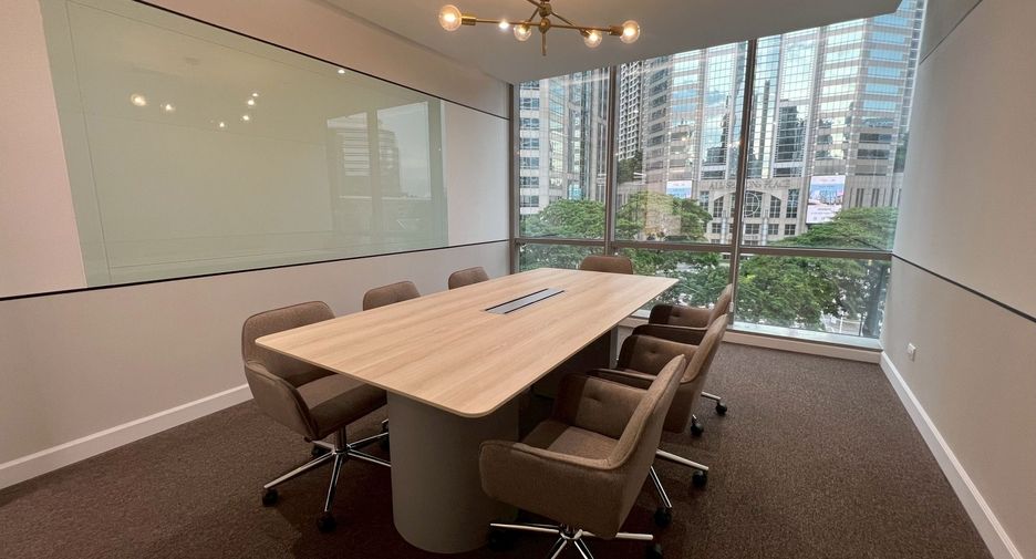 For rent office in Pathum Wan, Bangkok