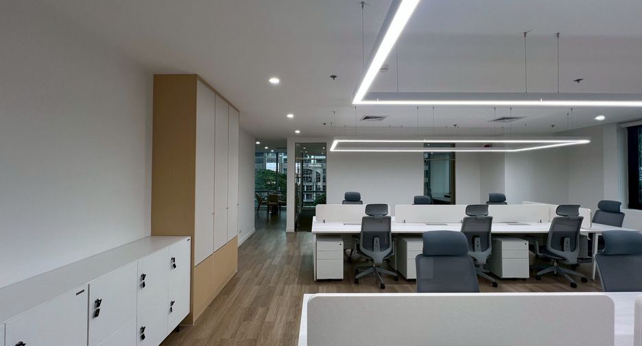 For rent office in Pathum Wan, Bangkok