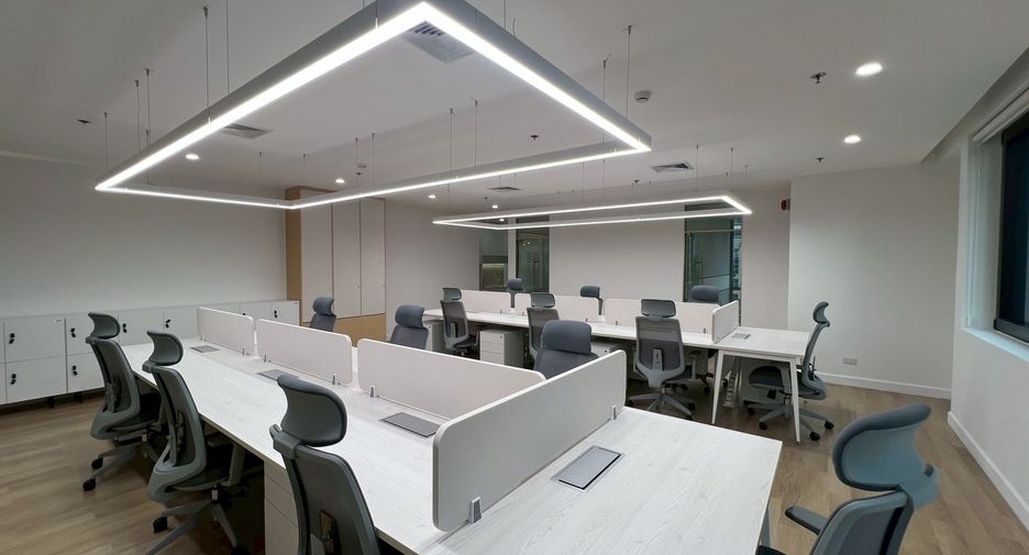 For rent office in Pathum Wan, Bangkok