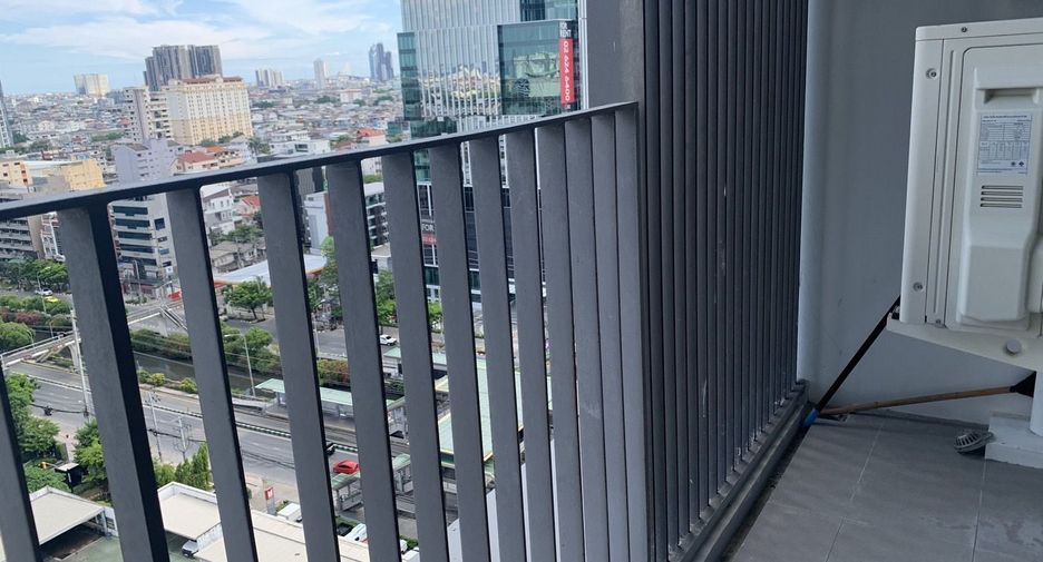 For rent 2 bedrooms condo in Sathon, Bangkok