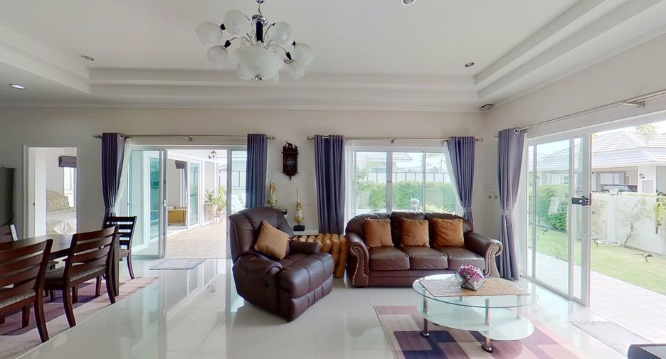 Villa zum Kauf mit 3 Zimmer in Hua Hin, Prachuap Khiri Khan