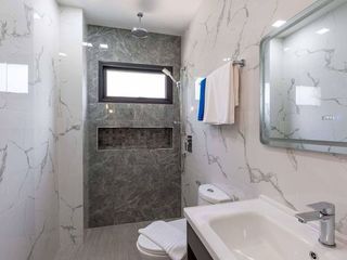 For sale 5 bedrooms villa in Bang Lamung, Chonburi