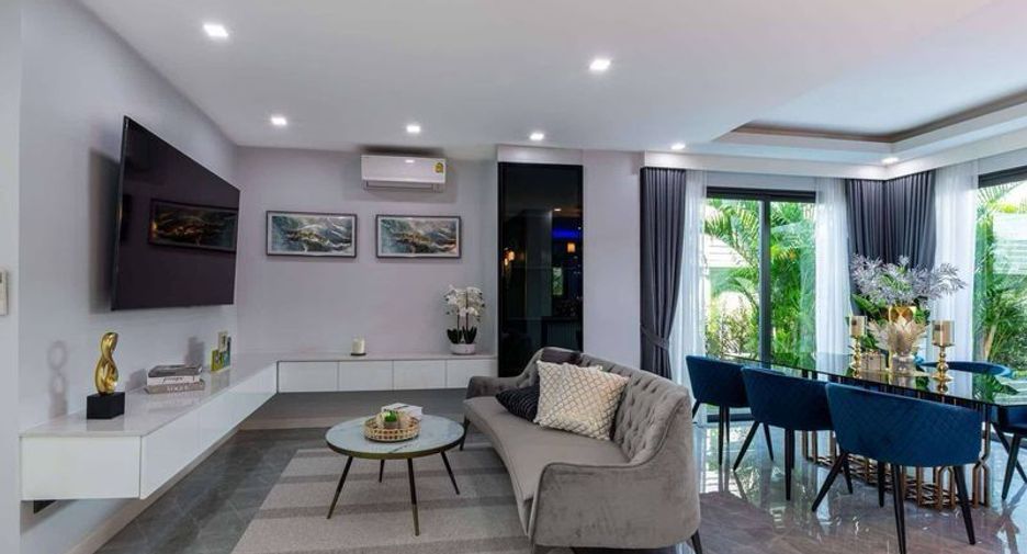 For sale 5 bedrooms villa in Bang Lamung, Chonburi