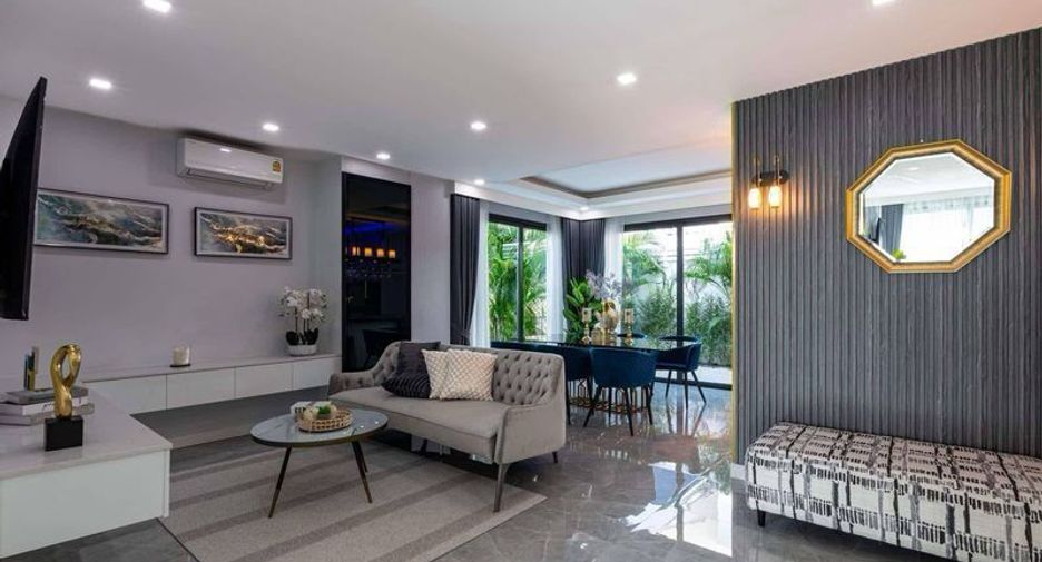 For sale 5 bedrooms villa in Bang Lamung, Chonburi