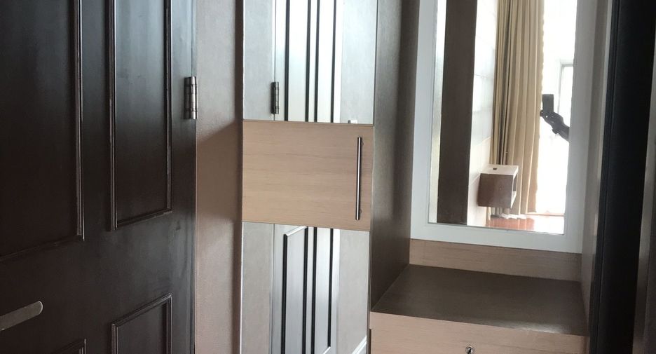 Wohnung zur Miete mit 2 Zimmer in Watthana, Bangkok