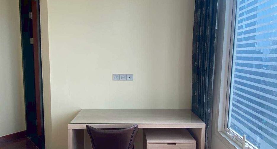Condo en alquiler de 2 habitaciones en Sathon, Bangkok