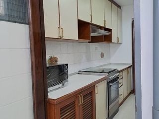 À louer 2 chambres appartement à Khlong Toei, Bangkok