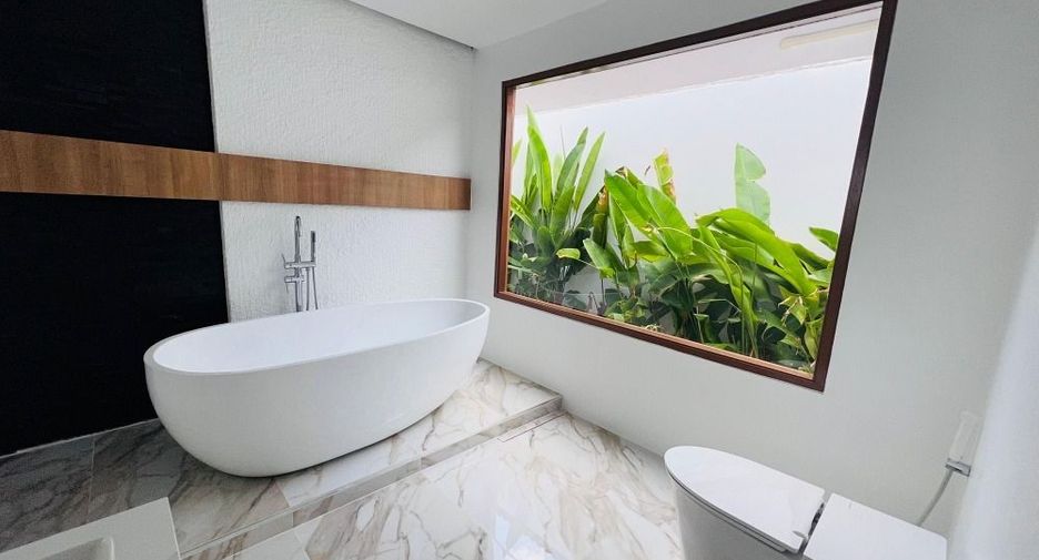 For sale 2 bedrooms villa in Mueang Phuket, Phuket