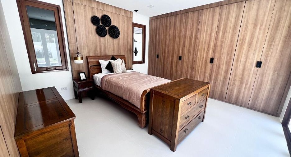 For sale 2 bedrooms villa in Mueang Phuket, Phuket