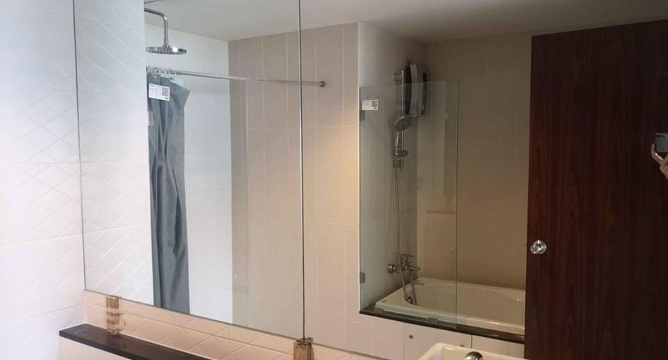 Wohnung zum Kauf und zur Miete mit 1 Zimmer in Mueang Samut Prakan, Samut Prakan