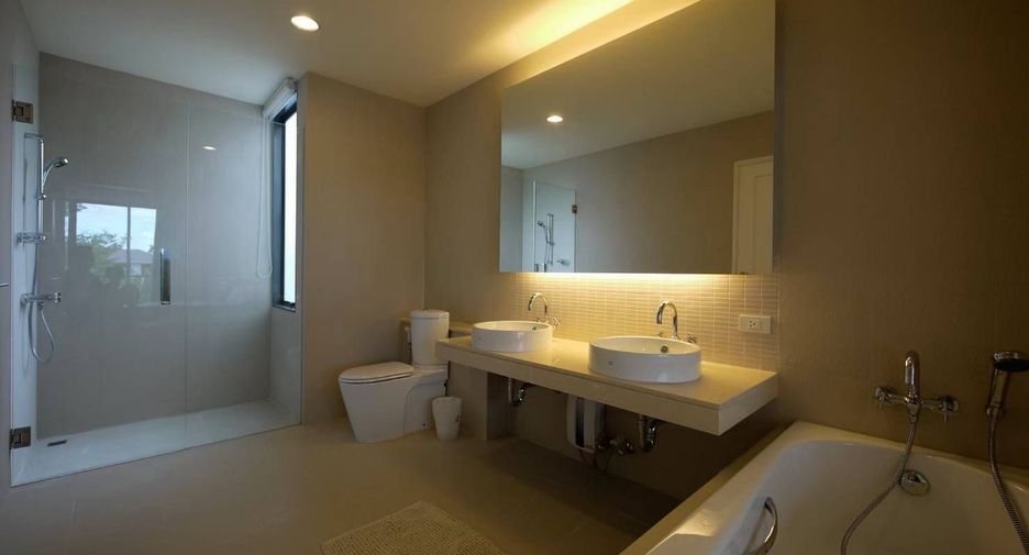 For sale 3 ベッドルーム condo in Cha Am, Phetchaburi