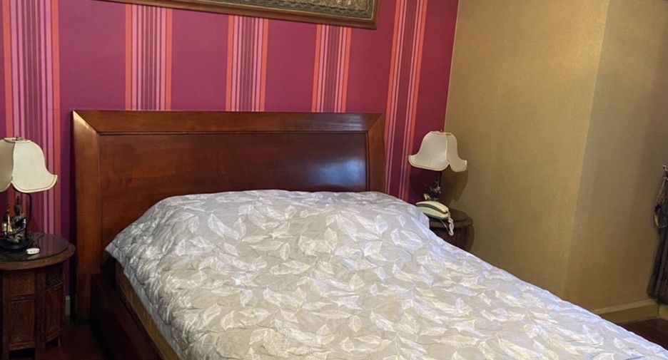 For sale 1 bed condo in Khlong San, Bangkok