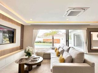 For sale 7 bedrooms villa in Bang Lamung, Chonburi