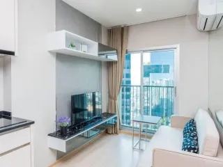 For rent 1 bed condo in Huai Khwang, Bangkok