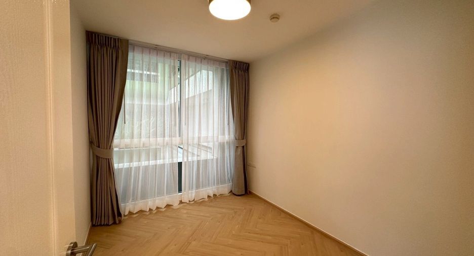 For rent 2 bedrooms condo in Phaya Thai, Bangkok