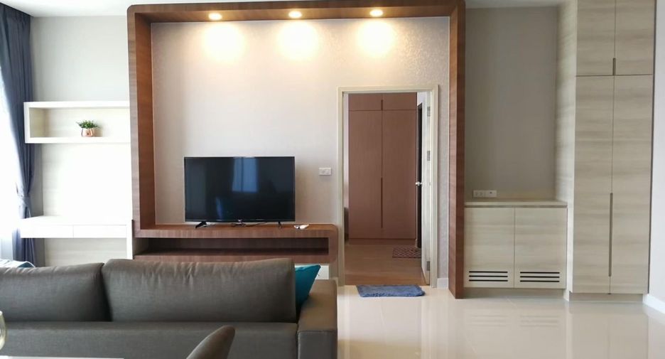 For sale そして for rent 2 ベッドルーム condo in Si Racha, Chonburi