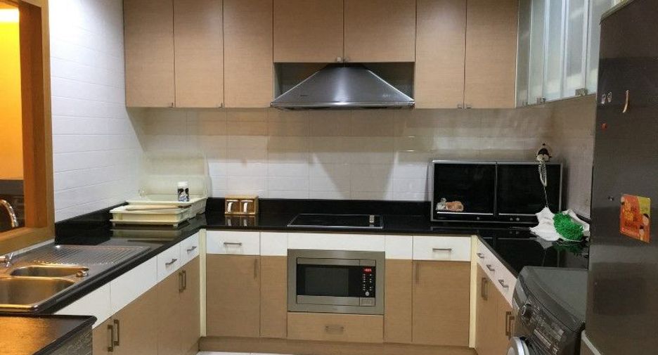 Condo en alquiler de 2 habitaciones en Sathon, Bangkok
