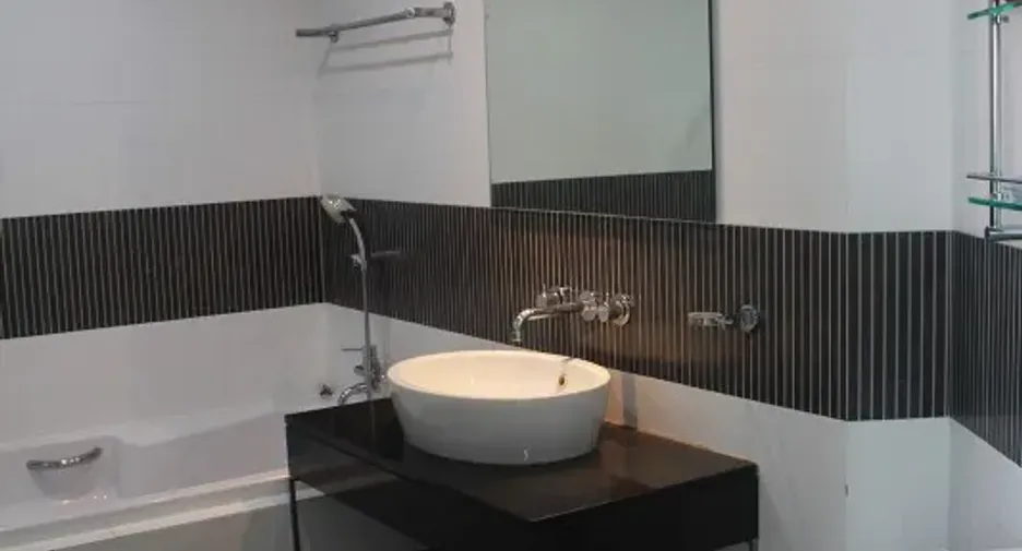 For rent 2 bedrooms condo in Sathon, Bangkok