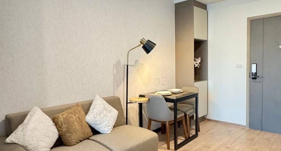 For rent 1 bed condo in Huai Khwang, Bangkok