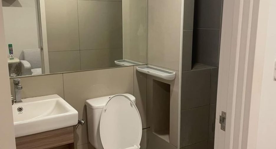Аренда студия кондо в Пхра Кханонг, Бангкок