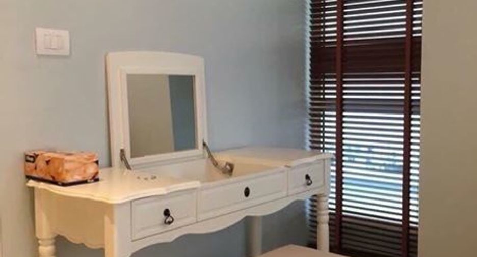 For rent 3 bedrooms condo in Bang Lamung, Chonburi