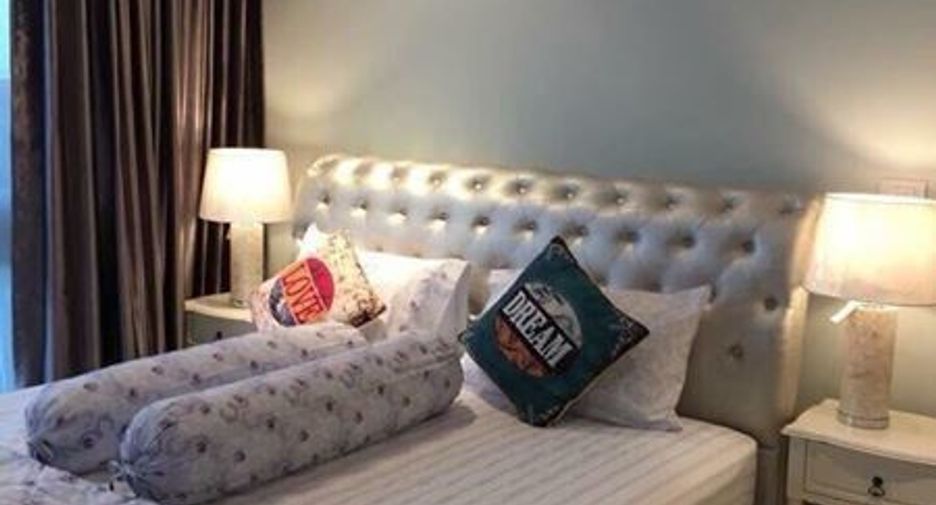For rent 3 bedrooms condo in Bang Lamung, Chonburi